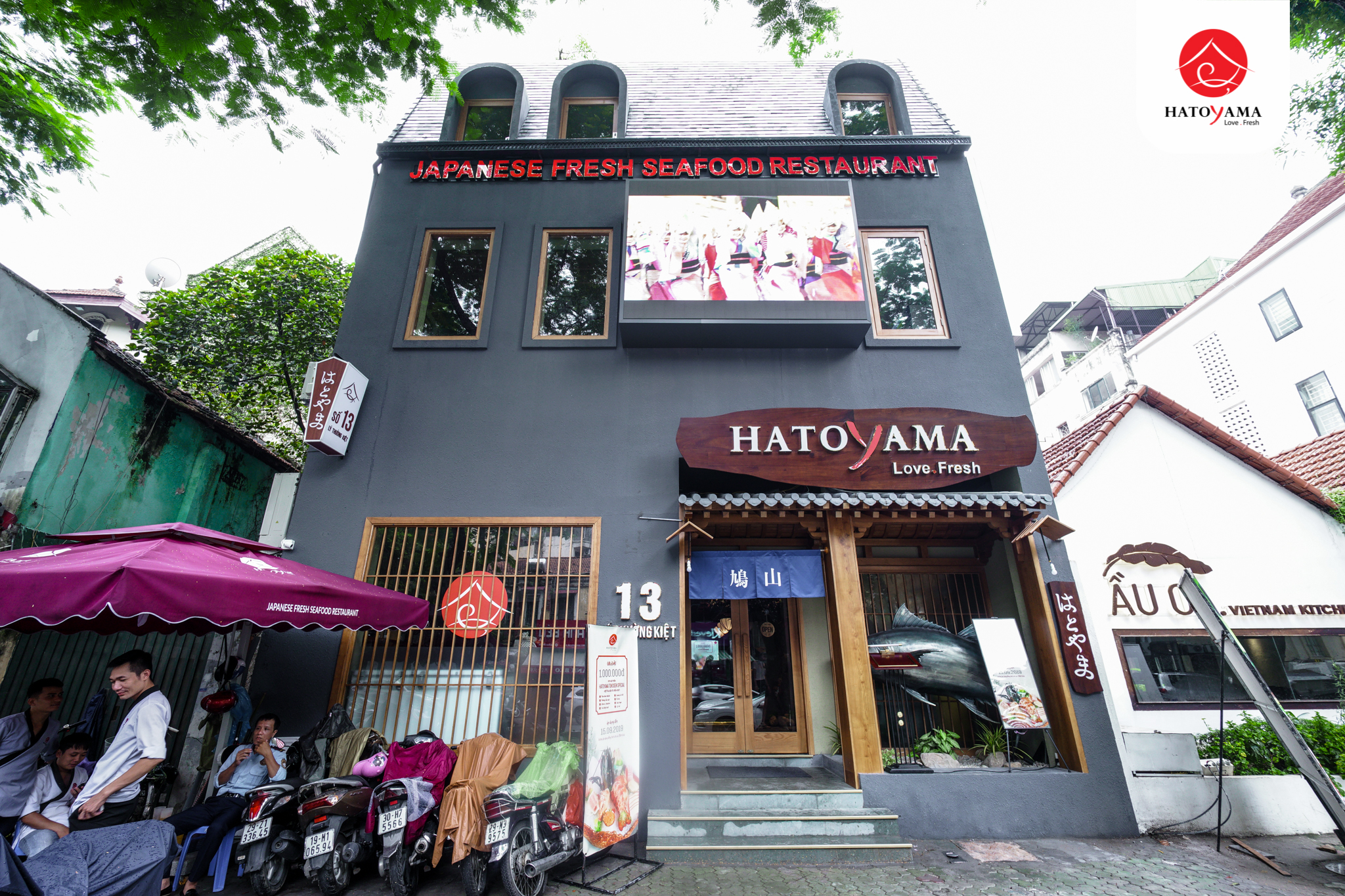 Nhà hàng Hatoyama số 13 Lý Thường Kiệt