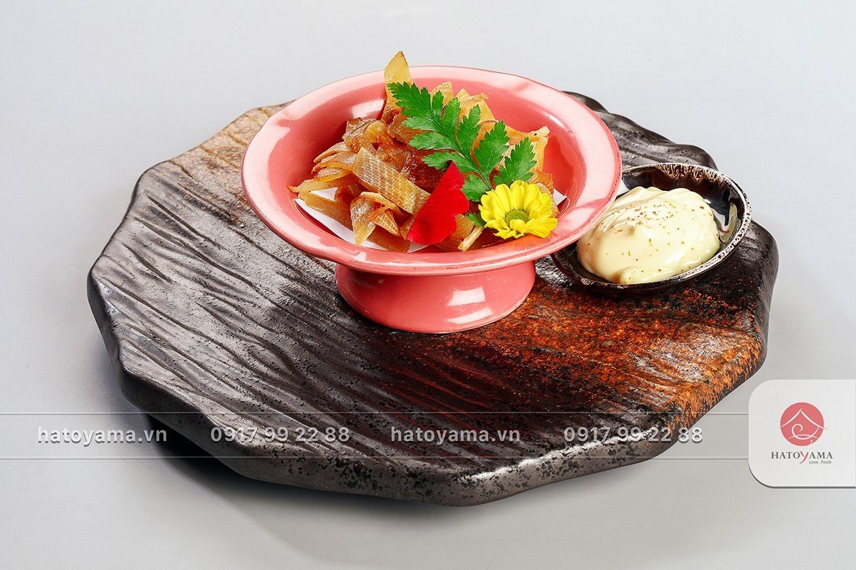 Món (khai vị) zensai - Vi cá biển nướng